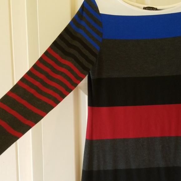 Striped body con dress - Picture 2 of 3